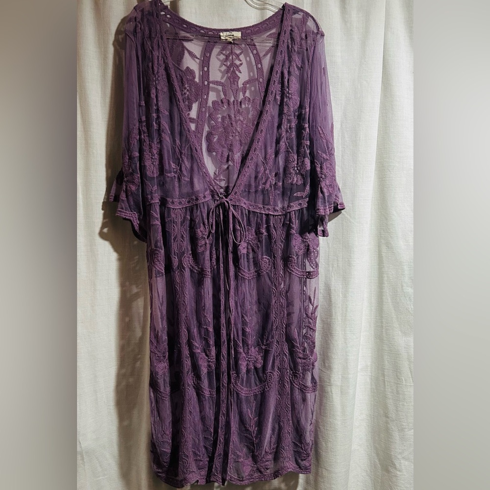 Entro lavender Purple Lace Robe